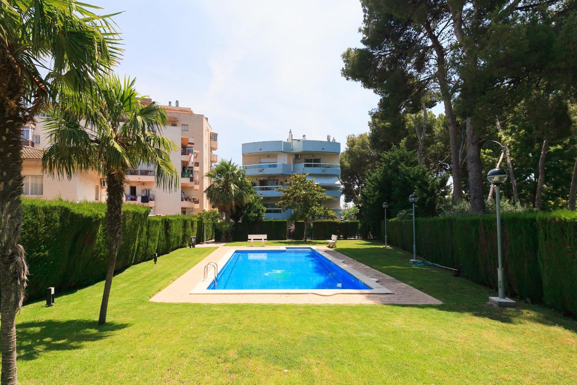 Uhc Els Pins Apartments Salou Exterior foto